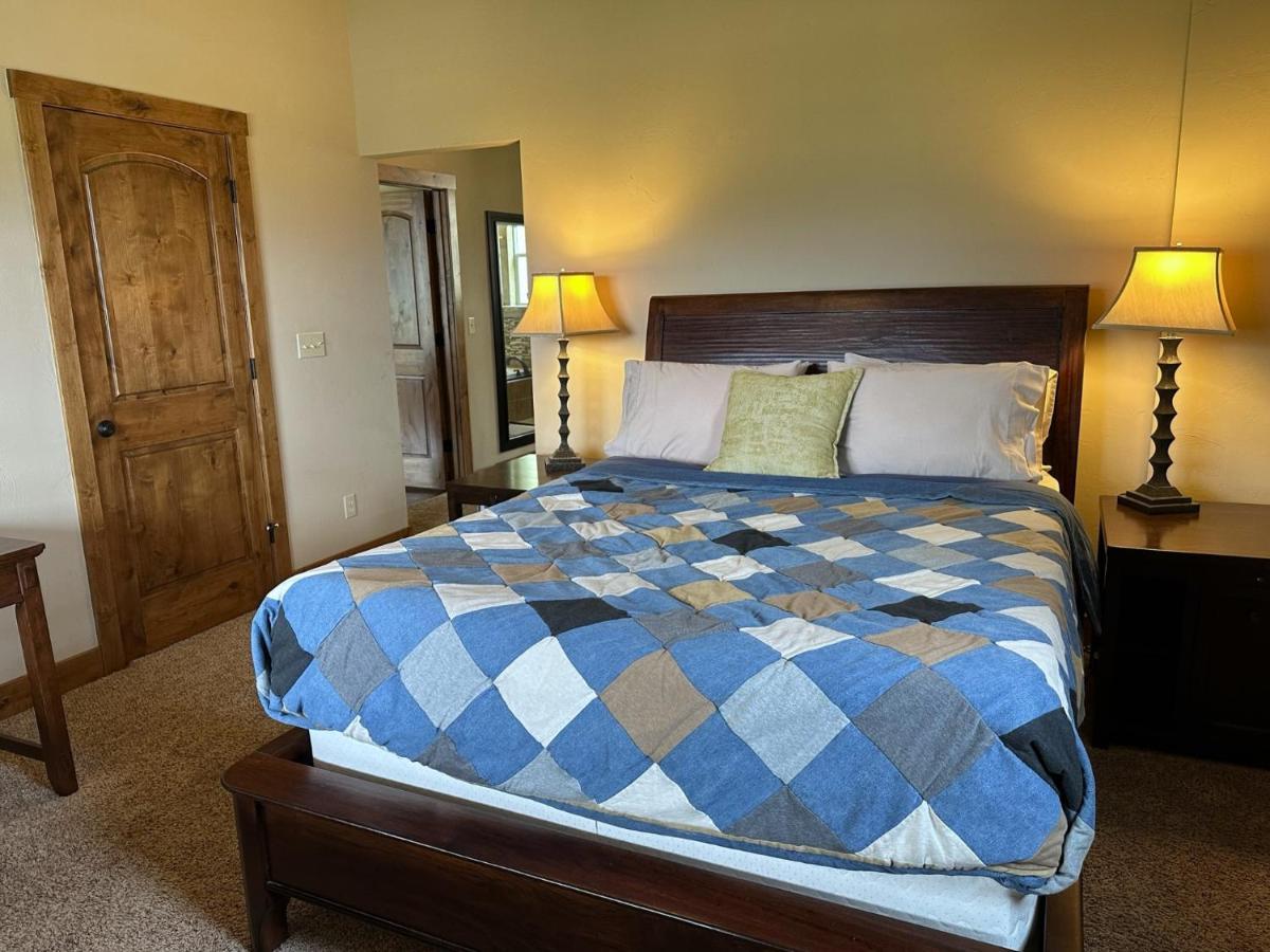 살리다 Private Retreat On Working Horse And Cattle Ranch 빌라 외부 사진