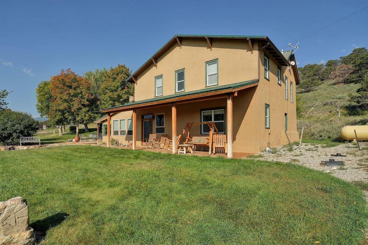 살리다 Private Retreat On Working Horse And Cattle Ranch 빌라 외부 사진